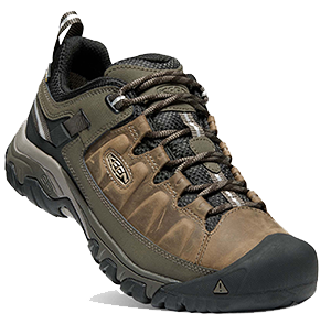 best hiking shoes for flat feet